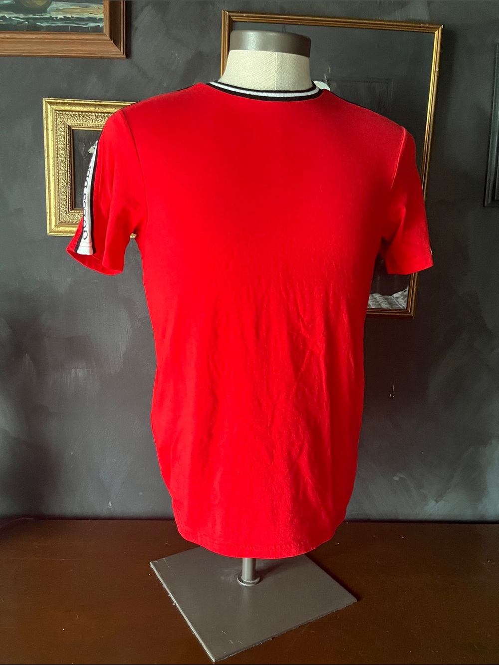 Guess Red Short Sleeve Crewneck Tee with Contrast Stripe